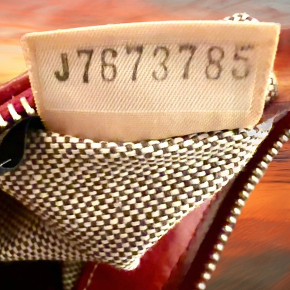 Dooney & Bourke Lucy Red Leather & Check Canvas Shoulder Bag EUC NO CALLOUTS - Picture 10 of 15